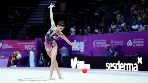 aa q atalyants evelina uzb ph simone ferraro sfa02837 copia